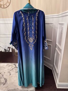 Embroidered Blue-Teal Ombre Women's Kaftan